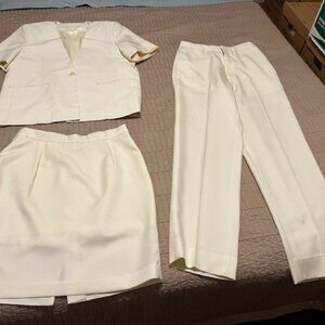 CUSTOM MADE 3 PCS. SUIT